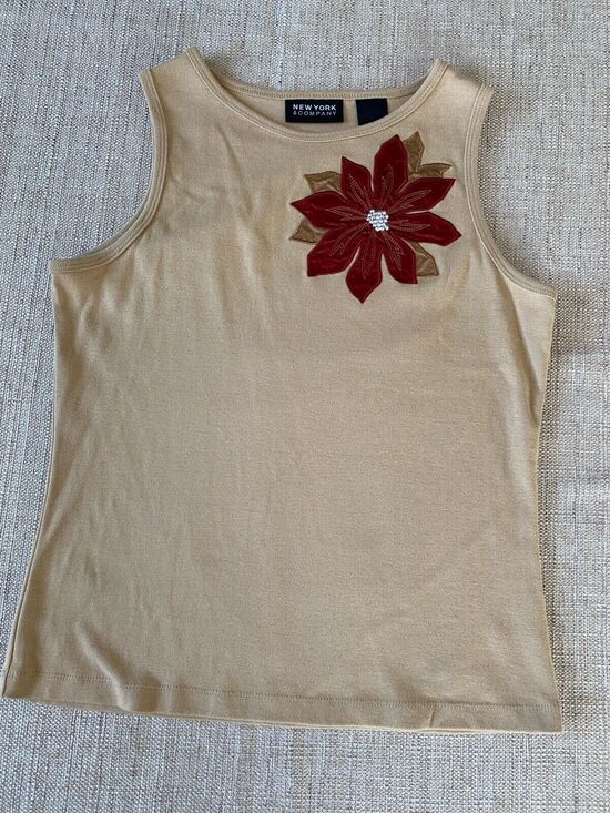 New York & Company Tops - NY CO. Basic women's tank top, beautiful beige color with flower applique M